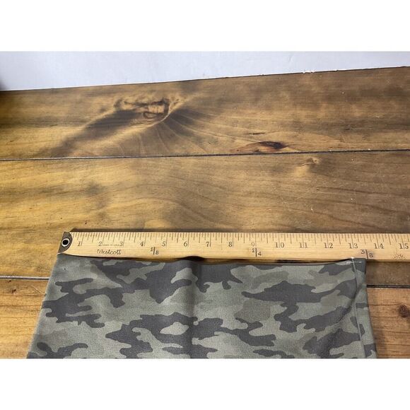 SPANX Desert Camo Look at Me Now Seamless Cropped Leggings Size XL - Picture 4 of 6